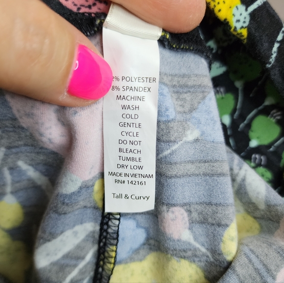 Lularoe Distressed Floral Print Leggings - Picture 4 of 5